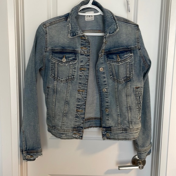 Zara denim jacket - Picture 1 of 3
